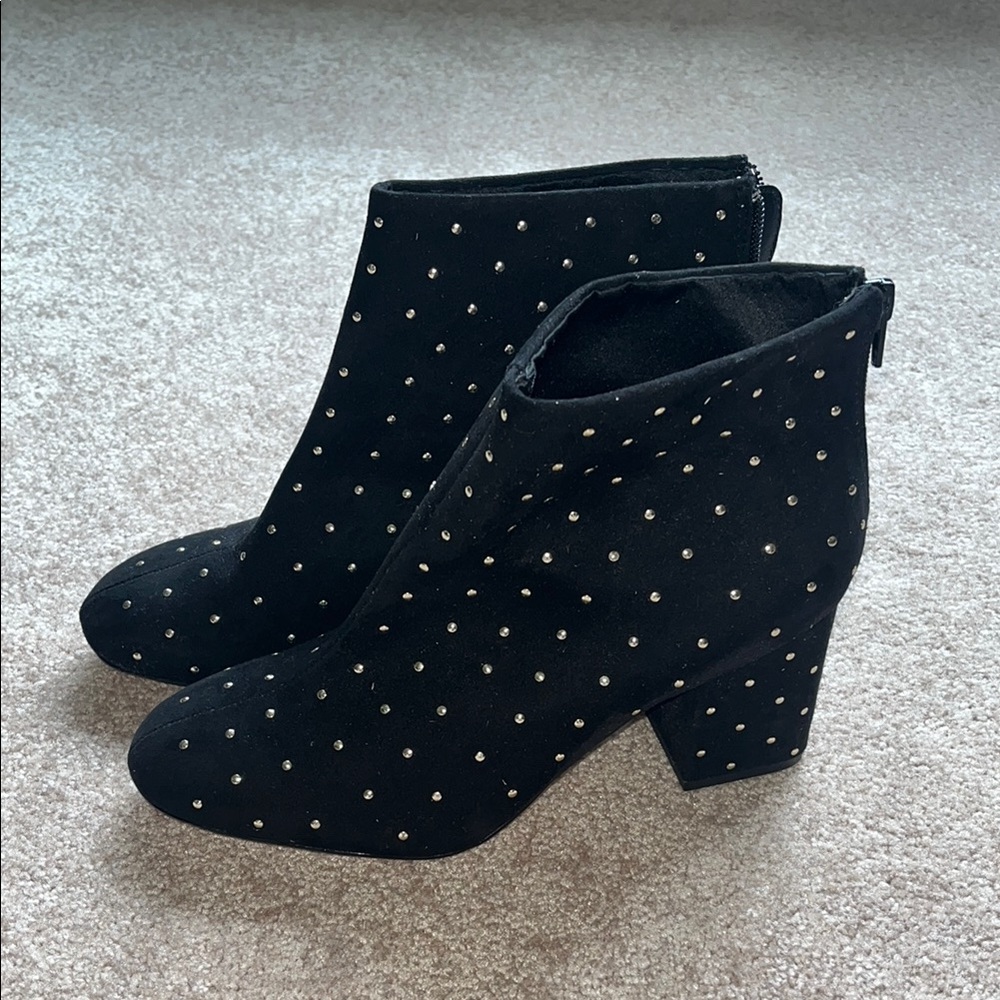 LOFT Faux Suede Black Ankle Studded Booties with Chunky Heel Size 8.5